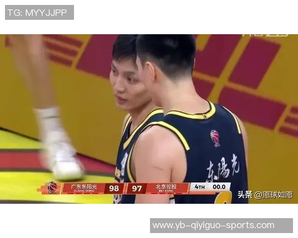 广东队惨遭逆转压哨进球掩盖全队低迷表现三分球无一命中半场落后26分